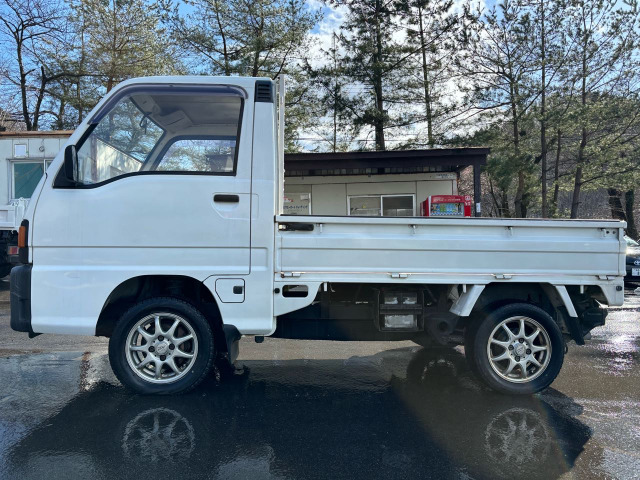 中古車 スバル サンバートラック STD 4WD 4WD 三方開 最大積載量350kg の中古車詳細 (87,733km, パールホワイト, 福島県,  25万円) | 中古車情報・中古車検索なら【車選びドットコム（車選び.com）】