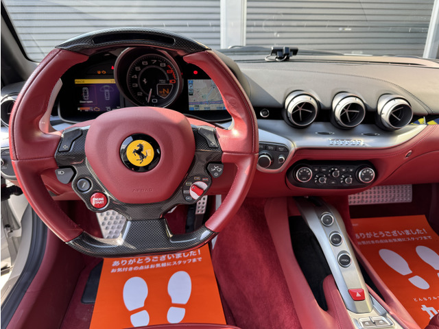 中古車 フェラーリ F12ベルリネッタ F1 DCT D車 ブリリアント ノビテックダウン の中古車詳細 (45,226km, シルバー, 福岡県,  2,470万円) | 中古車情報・中古車検索なら【車選びドットコム（車選び.com）】