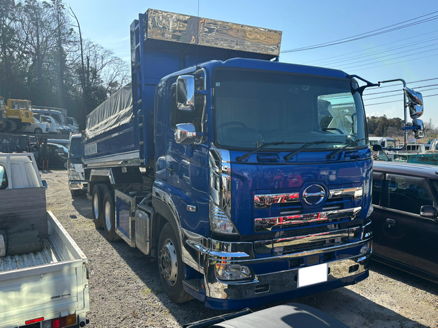 プロフィア ダンプ 最大積載9,000kg