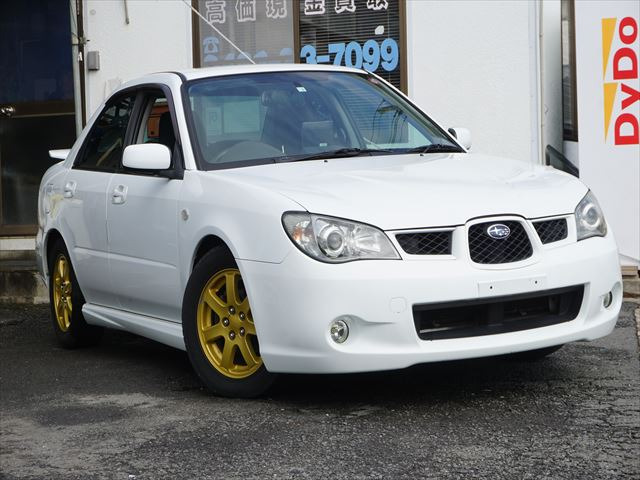 スバル インプレッサ 1.5 15i 4WD 5速ミッション15インチアルミ の中古