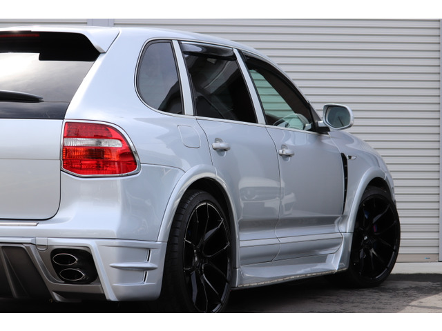 ポルシェ カイエン S ティプトロニックS 4WD の中古車詳細
