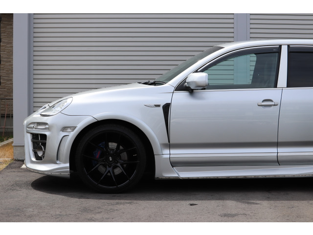 ポルシェ カイエン S ティプトロニックS 4WD の中古車詳細