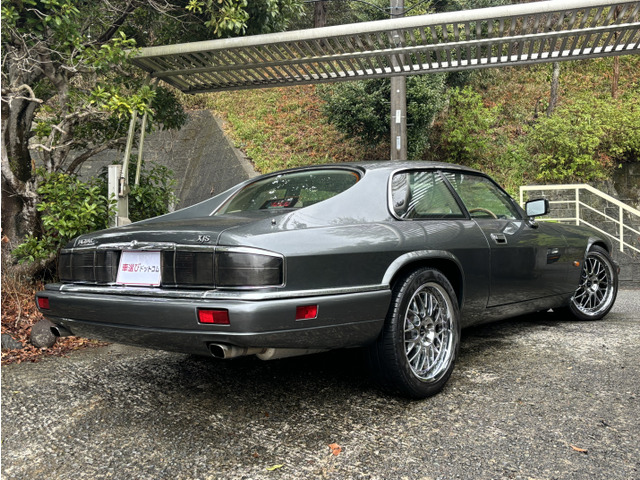 中古車 ジャガー XJ-Sクーペ XJ-S 4.0 社外アルミ・マフラー・レトロフィット済 の中古車詳細 (54,370km, ガンメタ(LEH),  神奈川県, 358万円) | 中古車情報・中古車検索なら【車選びドットコム（車選び.com）】