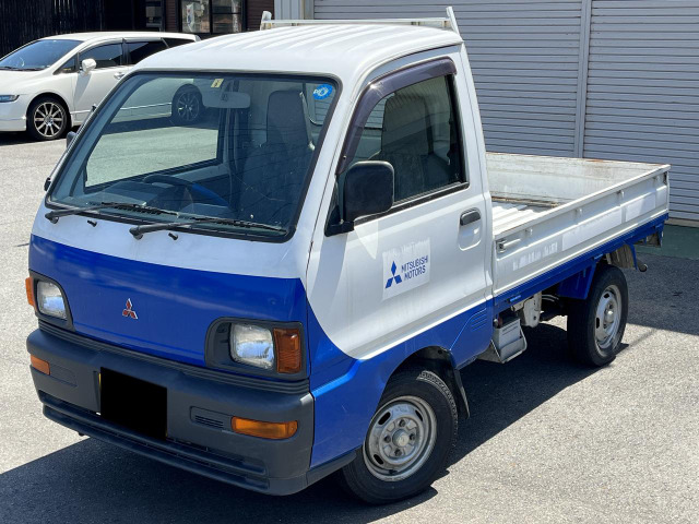 中古車 三菱 ミニキャブトラック Vタイプ エアコン良く効きます!4MT の中古車詳細 (49,000km, ブルーホワイトツートン, 兵庫県, 23万円)  | 中古車情報・中古車検索なら【車選びドットコム（車選び.com）】