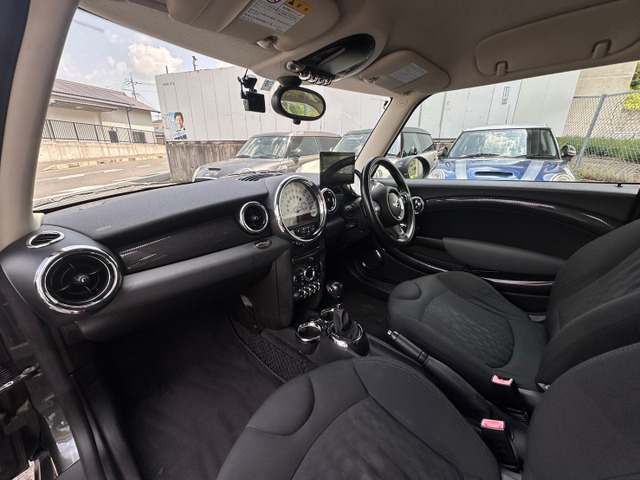 中古車 BMW MINI ミニクラブマン クーパー S 後期型 ETC ドラレコ 車券整備付き の中古車詳細 (97,638km, グレーツートン,  大阪府, 78万円) | 中古車情報・中古車検索なら【車選びドットコム（車選び.com）】