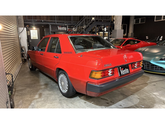 中古車 メルセデス・ベンツ 190クラス 190E の中古車詳細 (317,000km, レッド, 東京都, 128万円) |  中古車情報・中古車検索なら【車選びドットコム（車選び.com）】