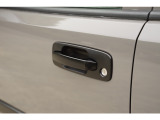日産エクストレイルキャンプカー_ドアハンドル