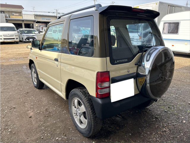 中古車 三菱 パジェロミニ VR-II 4WD ツートン全塗済 の中古車