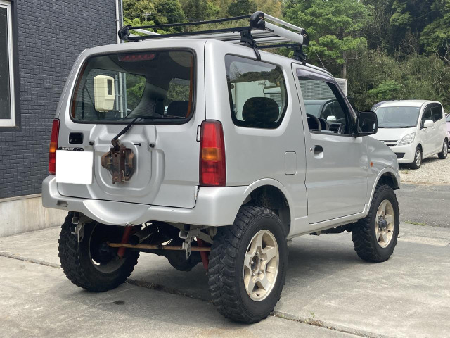 中古車 スズキ ジムニー ランドベンチャー 4WD の中古車詳細 (178,000km, シルバー, 静岡県, 35万円) |  中古車情報・中古車検索なら【車選びドットコム（車選び.com）】