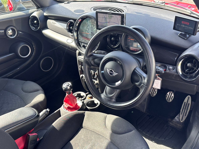 中古車 BMW MINI ミニ クーパー S 6速MT 後期型 ナビ TV 車検整備付 の中古車詳細 (87,760km, アカツートン, 大阪府,  98万円) | 中古車情報・中古車検索なら【車選びドットコム（車選び.com）】