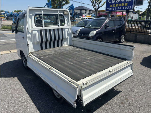 中古車 ダイハツ ハイゼットトラック 農用スペシャル 4WD 5速MT/4WD/エアコン の中古車詳細 (67,070km, ホワイト, 千葉県,  38万円) | 中古車情報・中古車検索なら【車選びドットコム（車選び.com）】