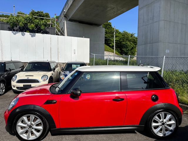 中古車 BMW MINI ミニ クーパー S 6速MT 後期型 ナビ TV 車検整備付 の中古車詳細 (87,760km, アカツートン, 大阪府,  98万円) | 中古車情報・中古車検索なら【車選びドットコム（車選び.com）】