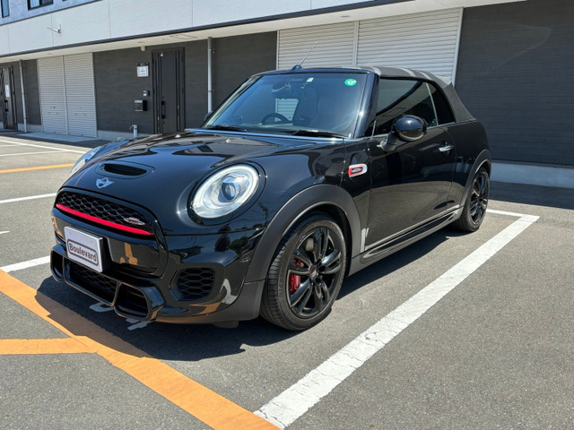 中古車 BMW MINI ミニコンバーチブル ジョン クーパー ワークス 純正ナビ Bカメ ユニオンジャックテール の中古車詳細 (80,000km,  ブラック, 福岡県, 253万円) | 中古車情報・中古車検索なら【車選びドットコム（車選び.com）】