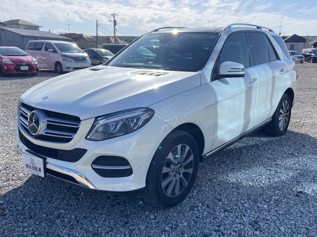 中古車 メルセデス・ベンツ GLE 350d 4マチック 本革仕様 4WD の中古車詳細 (108,000km, ホワイト, 埼玉県, 258万円)  | 中古車情報・中古車検索なら【車選びドットコム（車選び.com）】