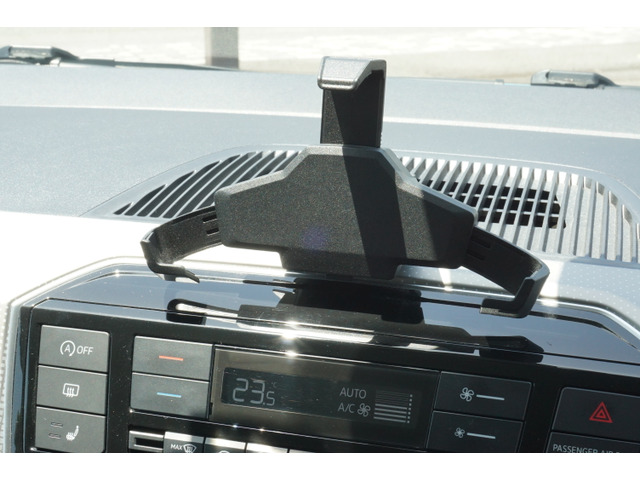 中古車 フォルクスワーゲン up! high up! シートヒーター 中古車 フォルクスワーゲン up! high up! シートヒーター