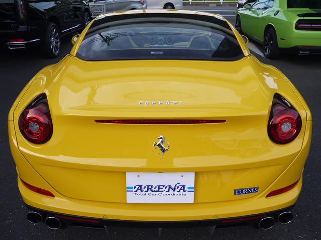 フェラーリ カリフォルニアT F1 DCT 走行8700km の中古車詳細 (8,700km
