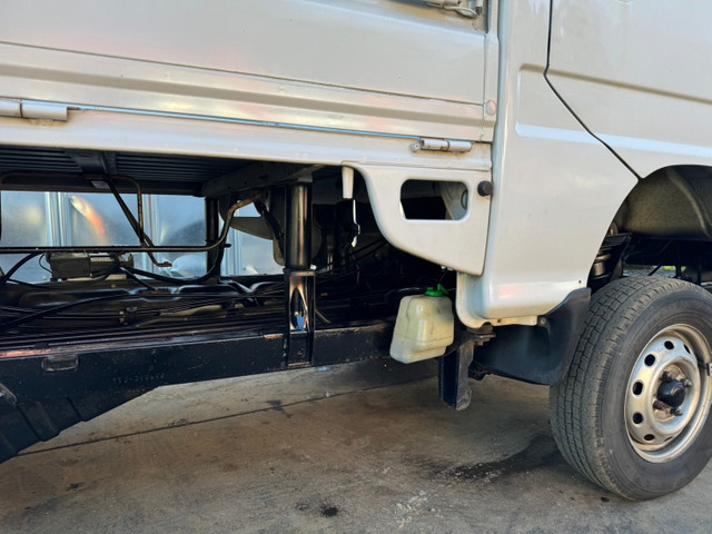 スバル サンバートラック TB プロフェッショナル 4WD H20 リフトアップ