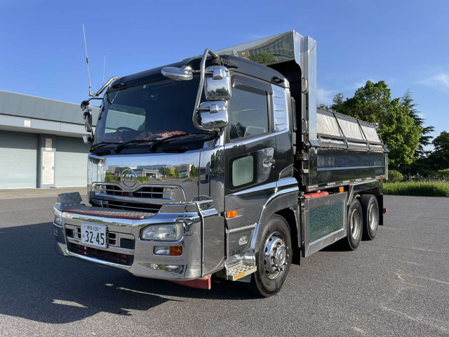 【825x155】反射板 大型 デコトラ 中古☆ UDトラックス クオン ダンプ メッキ・ステンレス多数 デコトラ の中古