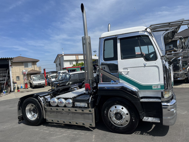 中古車 日産ディーゼル ビッグサム トレーラーヘッド ワンオフ2本出し煙突マフラー の中古車詳細 (767,650km, ホワイト, 栃木県,  264万円) | 中古車情報・中古車検索なら【車選びドットコム（車選び.com）】