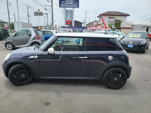 BMW MINI ミニ クーパー S ターボ車 6速MT の中古車詳細 (68,800km