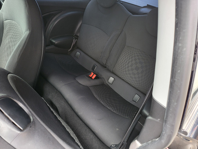 BMW MINI ミニ クーパー S ターボ車 6速MT の中古車詳細 (68,800km