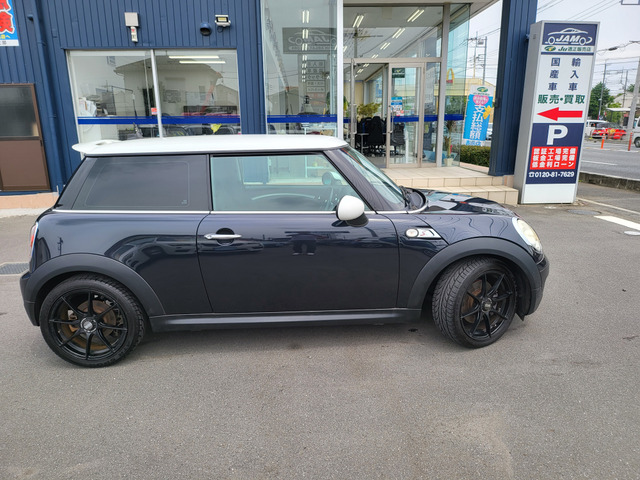 BMW MINI ミニ クーパー S ターボ車 6速MT の中古車詳細 (68,800km