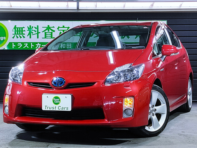 中古車 トヨタ プリウス 1.8 G ツーリングセレクション レザーパッケージ の中古車詳細 (47,678km, レッド, 大阪府, 88万円) |  中古車情報・中古車検索なら【車選びドットコム（車選び.com）】