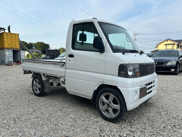 中古車 三菱 ミニキャブトラック Vタイプ 4WD AT/エアコン/パワステ の中古車詳細 (84,920km, ホワイト, 埼玉県, 38.9万円)  | 中古車情報・中古車検索なら【車選びドットコム（車選び.com）】