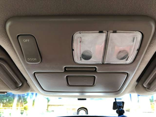 中古車 米国トヨタ タンドラ アクセスキャブ ステップサイド
