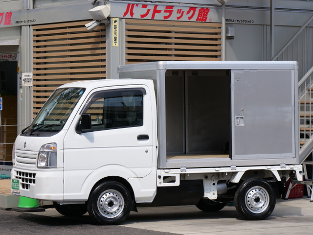 日産 NT100クリッパー 