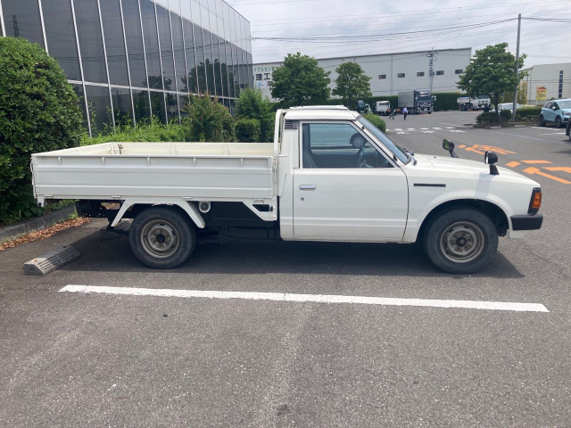 中古車 日産 ダットサンピックアップ 720ダットサン ワンオーナー の中古車詳細 (62,900km, ホワイト, 栃木県, 60万円) |  中古車情報・中古車検索なら【車選びドットコム（車選び.com）】