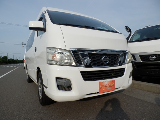 中古車 日産 NV350キャラバン 2.5 DX スーパーロング ハイルーフ ディーゼル 4WD 8ナンバー車いす2基車椅子リ10人乗り の中古車詳細  (81,472km, 白, 新潟県, 160万円) | 中古車情報・中古車検索なら【車選びドットコム（車選び.com）】