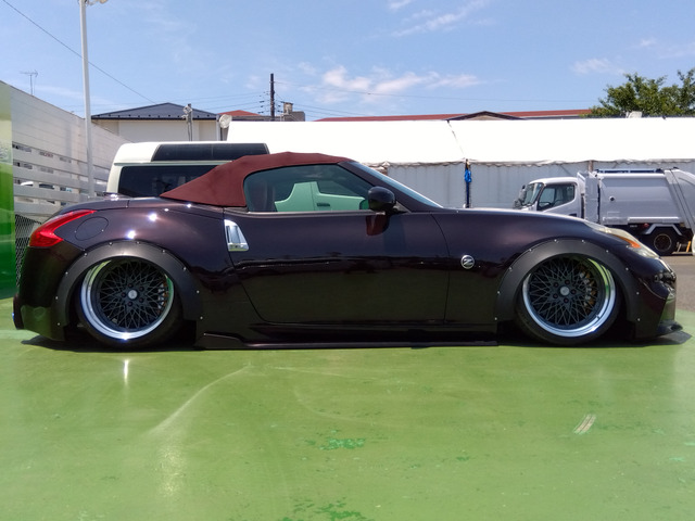 中古車 日産 フェアレディZロードスター 3.7 バージョン ST 中古車 日産 フェアレディZロードスター 3.7 バージョン ST