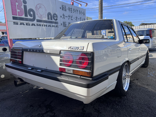 中古車 日産 スカイライン 2.0 GT-EX ターボ 新品車高調 BBS(レストア済)柿本 の中古車詳細 (108,289km, ホワイト,  神奈川県, 260万円) | 中古車情報・中古車検索なら【車選びドットコム（車選び.com）】