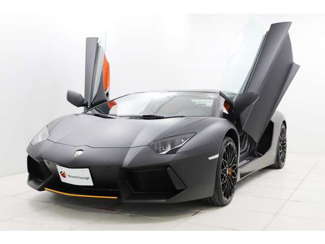 ランボルギーニ アヴェンタドール LP700-4 4WD カーボンブレーキ