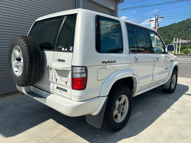 中古車 いすゞ ビッグホーン 3.5 プレジールII ロング 4WD 3500cc ガソリン車 AT の中古車詳細 (105,000km,  パールホワイト, 岐阜県, 78万円) | 中古車情報・中古車検索なら【車選びドットコム（車選び.com）】