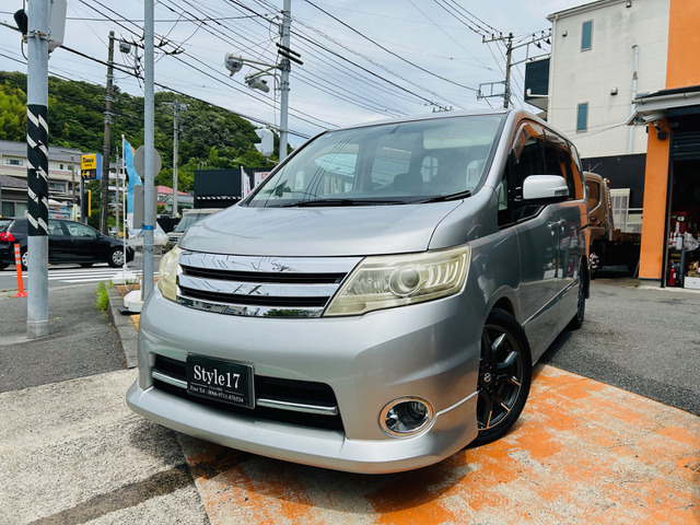 中古車 日産 セレナ 2.0 ハイウェイスター 純正エアロ ローダウンナビTV ETC の中古車詳細 (104,000km, シルバーメタリック,  神奈川県, 25.8万円) | 中古車情報・中古車検索なら【車選びドットコム（車選び.com）】