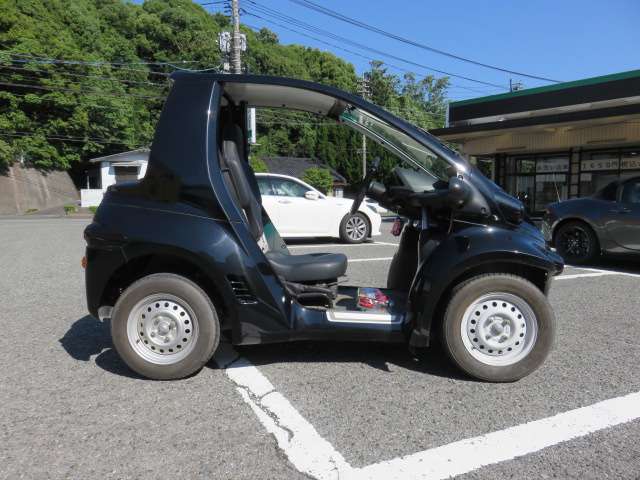 中古車 トヨタ コムス 始動用バッテリー新品交換 の中古車詳細 (2,000km, 黒, 山口県, 43万円) |  中古車情報・中古車検索なら【車選びドットコム（車選び.com）】