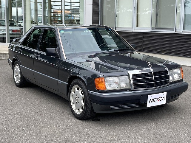 中古車 メルセデス・ベンツ 190クラス 190E 左H 2.0スポーツライン の中古車詳細 (112,000km, ダークグレー, 栃木県,  180万円) | 中古車情報・中古車検索なら【車選びドットコム（車選び.com）】