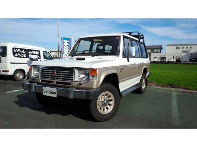 中古車 三菱 パジェロ エクシード2.5ディーゼルターボ の中古車詳細 (175,500km, ホワイト/ゴールド, 静岡県, 180万円) |  中古車情報・中古車検索なら【車選びドットコム（車選び.com）】