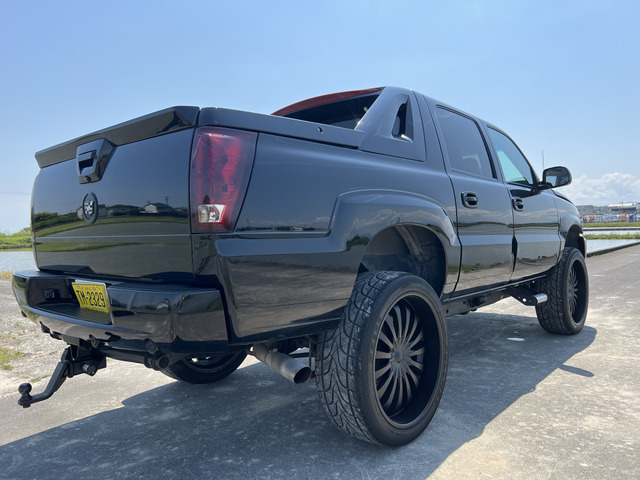 中古車 キャデラック エスカレードEXT 10インチアップ の中古車詳細  