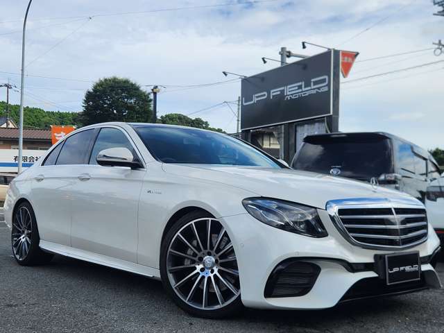 中古車 メルセデス・ベンツ Eクラス E400 4マチック エクスクルーシブ 4WD AMG E63仕様 エアバランスPKG の中古車詳細  (63,000km, 白, 熊本県, 350万円) | 中古車情報・中古車検索なら【車選びドットコム（車選び.com）】