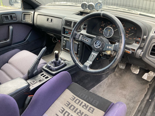 中古車 マツダ サバンナRX-7 GT-R ☆後期型 車高調 マフラー 外