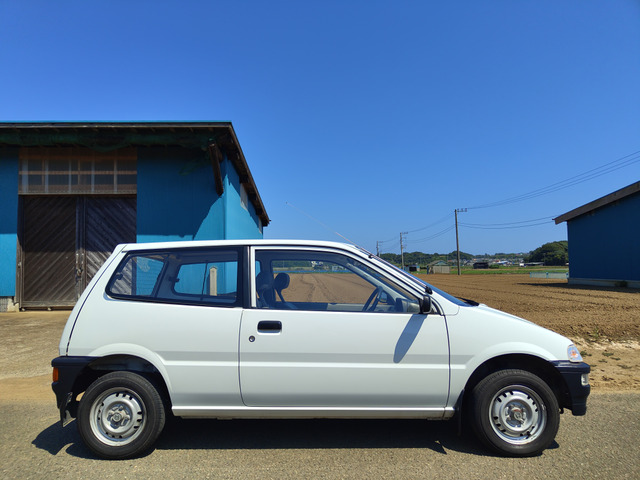 中古車 ホンダ トゥデイ F 横浜40二桁ナンバー プロ の中古車詳細 (42,100km, ホワイト, 東京都, 50万円) |  中古車情報・中古車検索なら【車選びドットコム（車選び.com）】