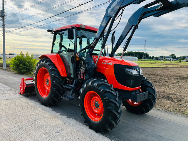 中古車 その他 クボタ トラクタ M108W の中古車詳細 (走行距離不明, レッド, 栃木県, 575万円) | 中古車情報・中古 車検索なら【車選びドットコム（車選び.com）】