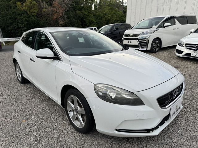 V40 T4 