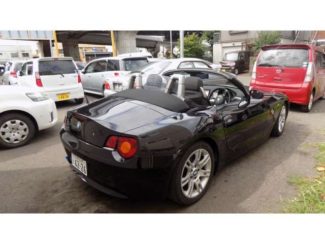 BMW Z4 ロードスター 2.2i 車庫保管車です の中古車詳細 (91,000