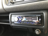 オーディオはアルパイン製CD/ラジオ/USB