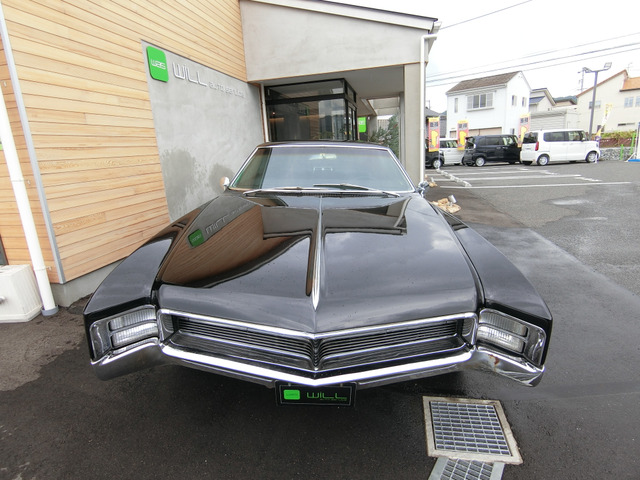 ビュイック リビエラ GS 自社全塗装(ブラック)社外CDプレーヤー の中古