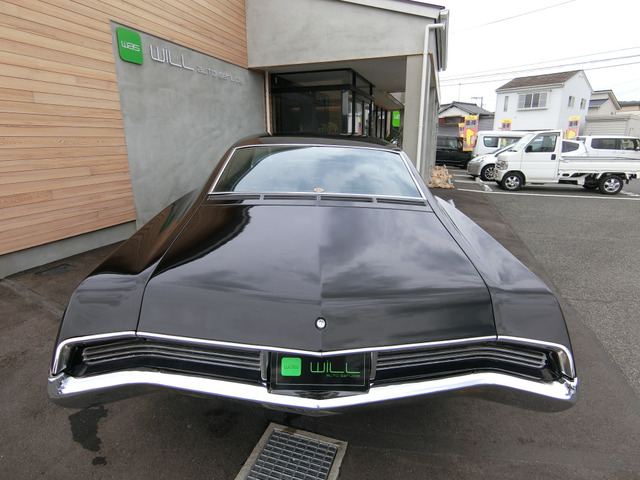 ビュイック リビエラ GS 自社全塗装(ブラック)社外CDプレーヤー の中古